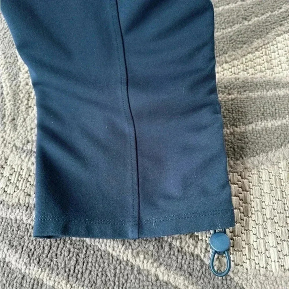 Maacie Maternity High Waist Activewear Capris Size Medium - Picture 4 of 6